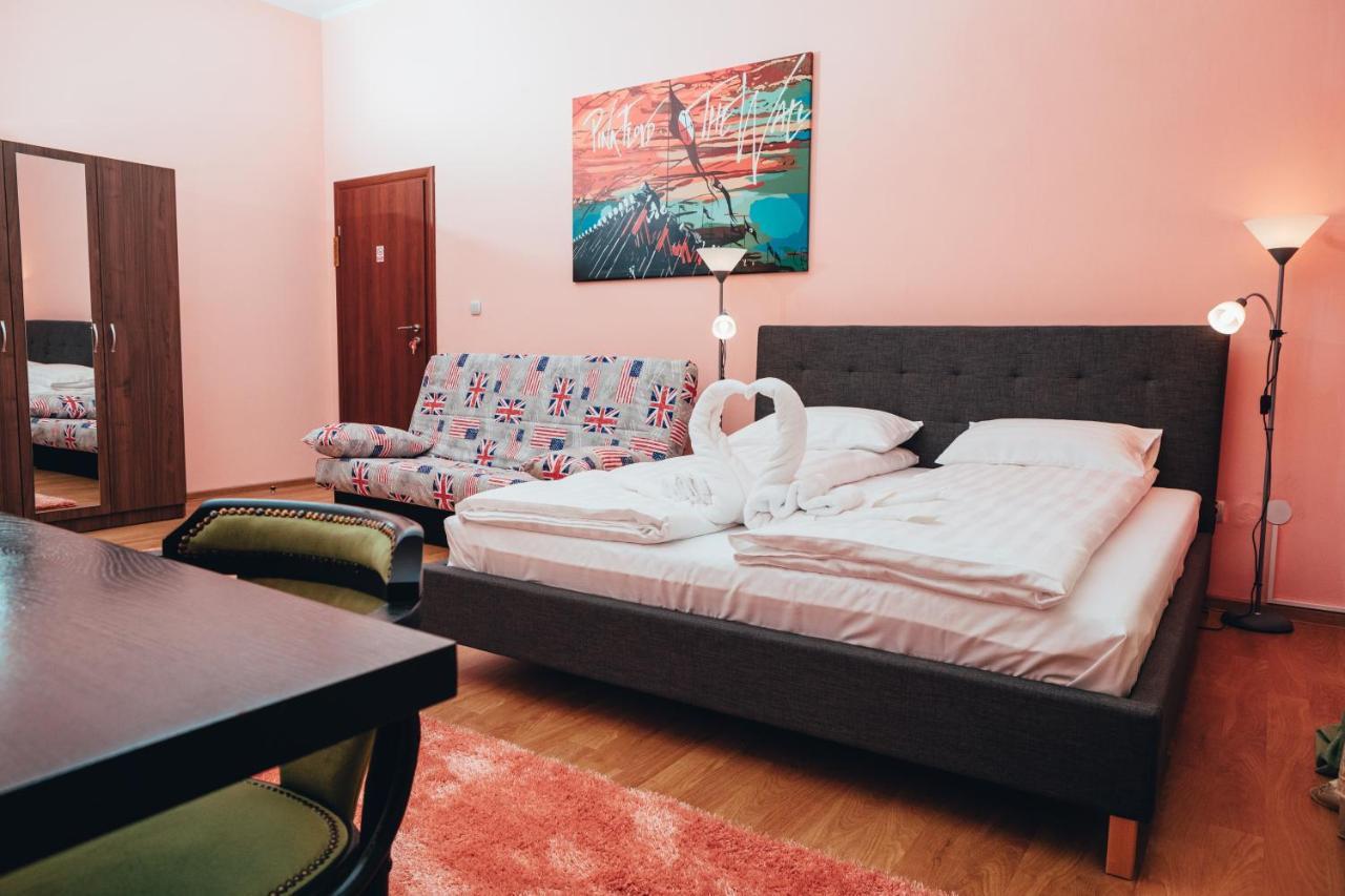 Guitar - Camere De Inchiriat Sibiu Exterior foto